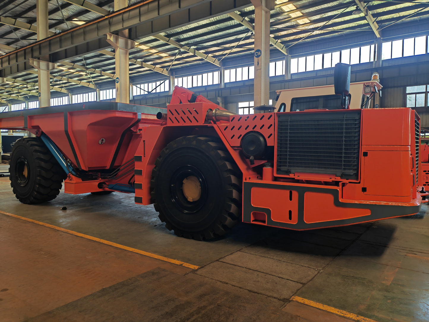 Požeminis Sunkvežimis TWD-40 40T